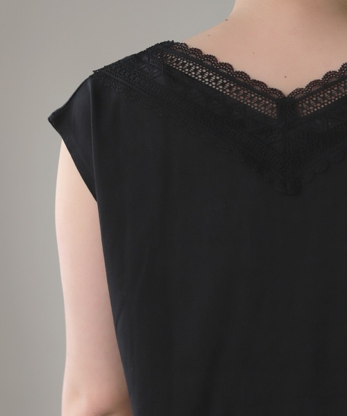 PAGEBOY(ページボーイ)の「【WEB限定アイテム】スカラップレースフレンチスリーブ(Tシャツ/カットソー・レディース・ブラック/オフホワイト/ブルー/グレイッシュベージュ/イエロー/グリーン系その他・FREE)」の18枚目の写真