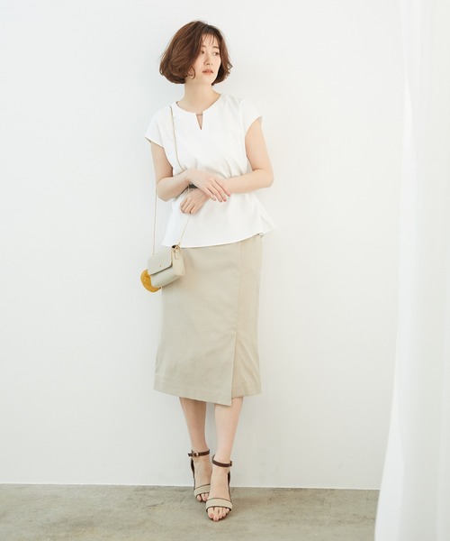 ROPE' PICNIC(ロペピクニック)の「麻調タックアイラインスカート(スカート・レディース・ベージュ/ネイビー/カーキ/ベージュ系その他2・40/38/36)」の11枚目の写真