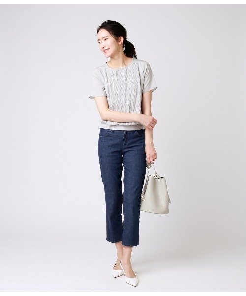 NEWYORKER(ニューヨーカー)の「シフォンジョーゼット ランダムプリーツブロッキングカットソー(スーツインナー対応)(Tシャツ/カットソー・レディース・ホワイト/ライトグレー/グリーン系その他3・M/L)」の13枚目の写真