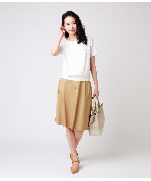 NEWYORKER(ニューヨーカー)の「シフォンジョーゼット ランダムプリーツブロッキングカットソー(スーツインナー対応)(Tシャツ/カットソー・レディース・ホワイト/ライトグレー/グリーン系その他3・M/L)」の7枚目の写真