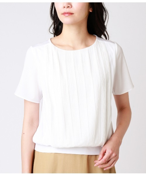 NEWYORKER(ニューヨーカー)の「シフォンジョーゼット ランダムプリーツブロッキングカットソー(スーツインナー対応)(Tシャツ/カットソー・レディース・ホワイト/ライトグレー/グリーン系その他3・M/L)」の4枚目の写真