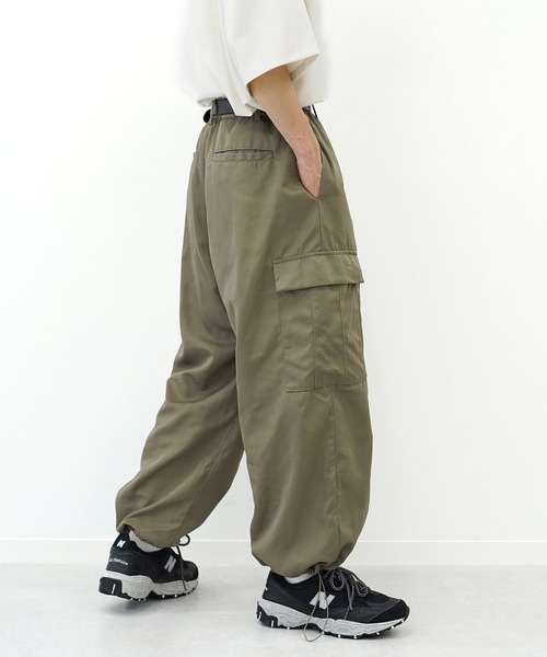 kutir(クティール)の「ドローコードワイドパンツ(その他パンツ・メンズ・ライトグレー/カーキ/グリーン・SMALL/MEDIUM/LARGE)」の3枚目の写真