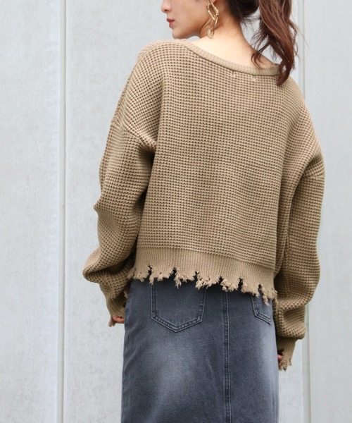 Avvenente（アベネンテ）の「【Avvenente】ダメージワッフルニット（ニット/セーター・レディース・ブラック/ベージュ/オフホワイト・M）」の21枚目の写真