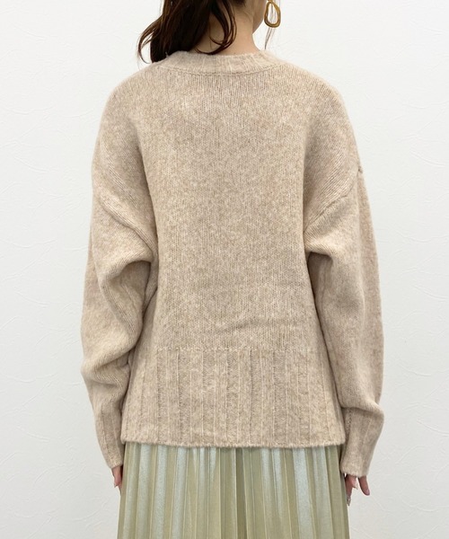 archives（アルシーヴ）の「アルパカ混クルーネックベーシックプルオーバー（ニット/セーター・レディース・ベージュ/オフホワイト/グリーン/モカ・MEDIUM）」の8枚目の写真