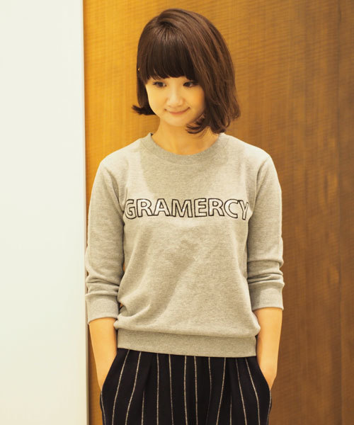 Jewel Changes（ジュエルチェンジズ）の「▲▼JC 裏毛 スパンコール刺繍 7/SL / スウェット（Tシャツ/カットソー・レディース・グレー/ネイビー・フリー）」の2枚目の写真