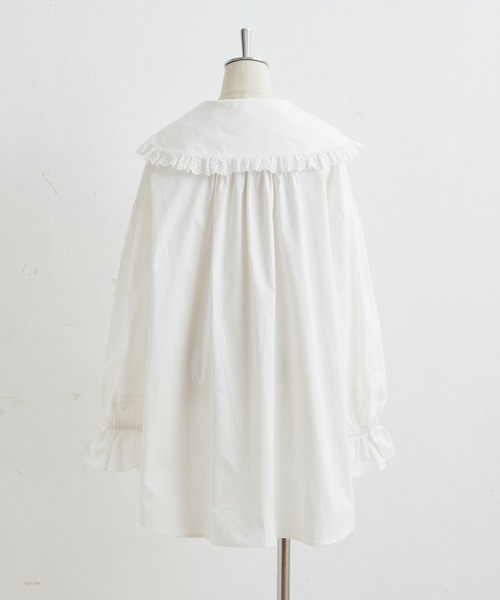 one after another NICE CLAUP（ワンアフターアナザーナイスクラップ）の「大きなレースフリル衿ブラウス（シャツ/ブラウス・レディース・オフホワイト/モカ/ベージュ・FREE）」の16枚目の写真