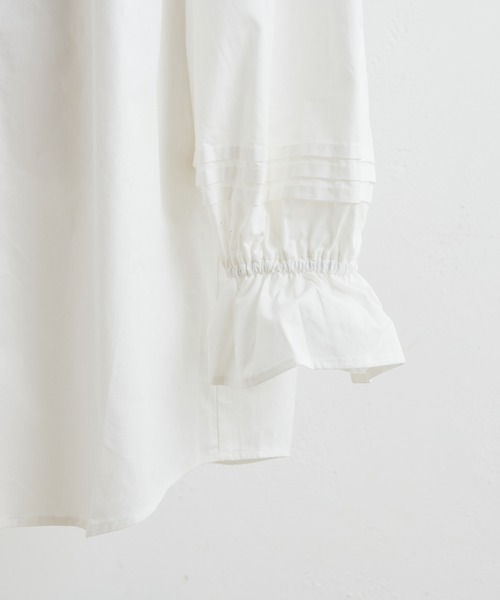 one after another NICE CLAUP（ワンアフターアナザーナイスクラップ）の「大きなレースフリル衿ブラウス（シャツ/ブラウス・レディース・オフホワイト/モカ/ベージュ・FREE）」の20枚目の写真