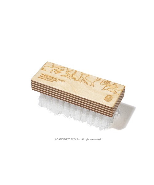 A BATHING APE(アベイシングエイプ)の「BAPE X MARQUEE PLAYER SNEAKER CLEANING BRUSH No.05(シューケア用品・メンズ・ベージュ・FREE)」の5枚目の写真