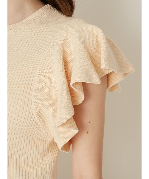 LILY BROWN（リリーブラウン）の「ラッフルフリルニットトップス