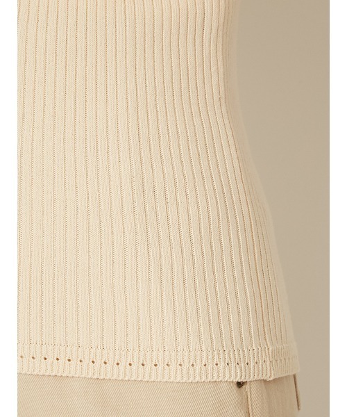 LILY BROWN（リリーブラウン）の「ラッフルフリルニットトップス