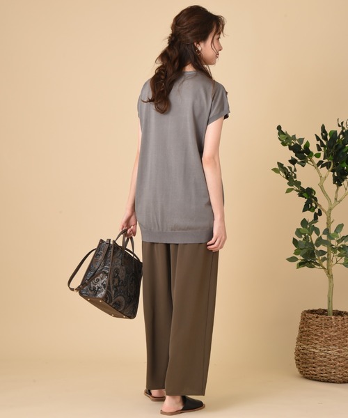 INTERPLANET（インタープラネット）の「ハーフツイストスターＪＱ　プルオーバー（ニット/セーター・レディース・カーキ/チャコールグレー/アイボリー・FREE）」の11枚目の写真