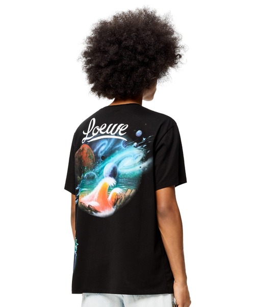 LOEWE（ロエベ）の「エアブラシ プリント Tシャツ (コットン)（Tシャツ/カットソー・メンズ・ホワイト系その他/ブラック系その他・S/M/L）」の11枚目の写真