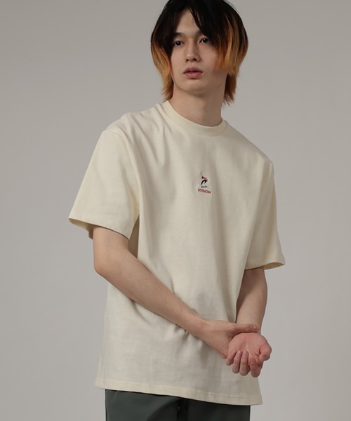 VISION STREET WEAR(ヴィジョンストリートウェア)の「【VISION STREET WEAR/ヴィジョンストリートウェア】レトロショップ&スケボーイラスト半袖BIGTシャツ(Tシャツ/カットソー・メンズ・チャコールグレー/パープル/オフホワイト/アイボリー/ブラック系その他/パープル系その他・M/L)」の11枚目の写真