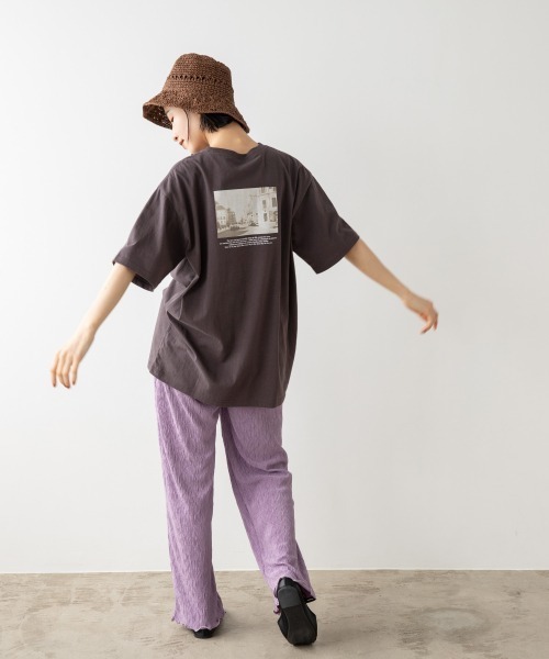 LOWRYS FARM（ローリーズファーム）の「フォトＢＩＧＴＥＥＳＳ　948732（Tシャツ/カットソー・レディース・ホワイト/チャコールグレー/オフホワイト・FREE）」の6枚目の写真