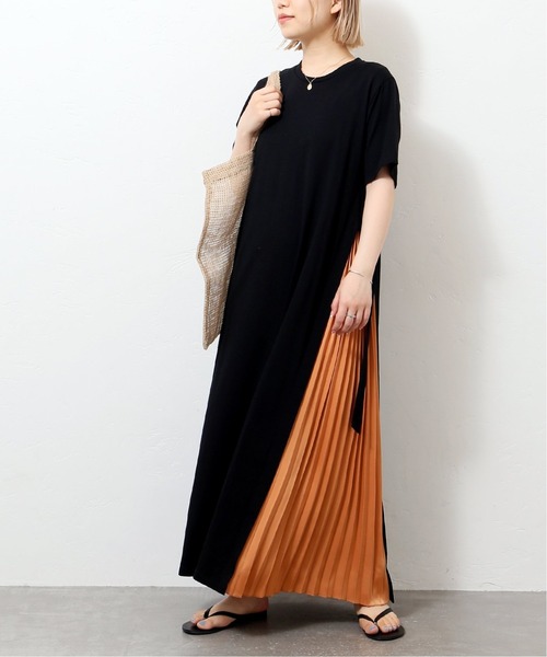 JOINT WORKS(ジョイントワークス)の「J-テンジクサイドプリーツワンピース(ワンピース・レディース・ブラック/ベージュ/サックスブルー・FREE)」の4枚目の写真