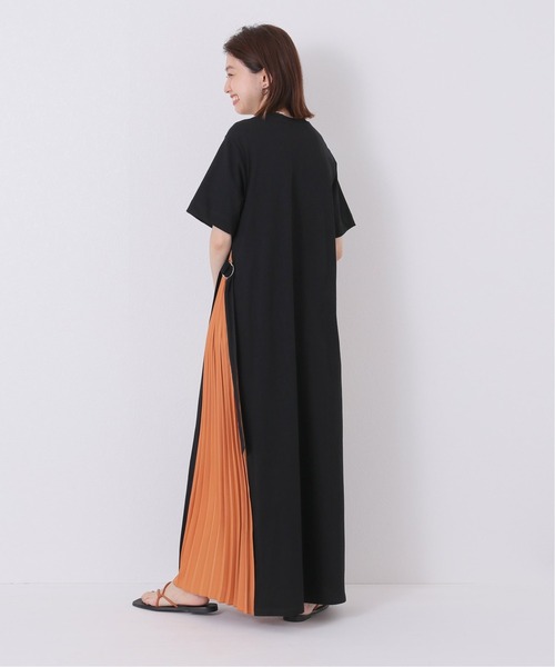 JOINT WORKS(ジョイントワークス)の「J-テンジクサイドプリーツワンピース(ワンピース・レディース・ブラック/ベージュ/サックスブルー・FREE)」の14枚目の写真