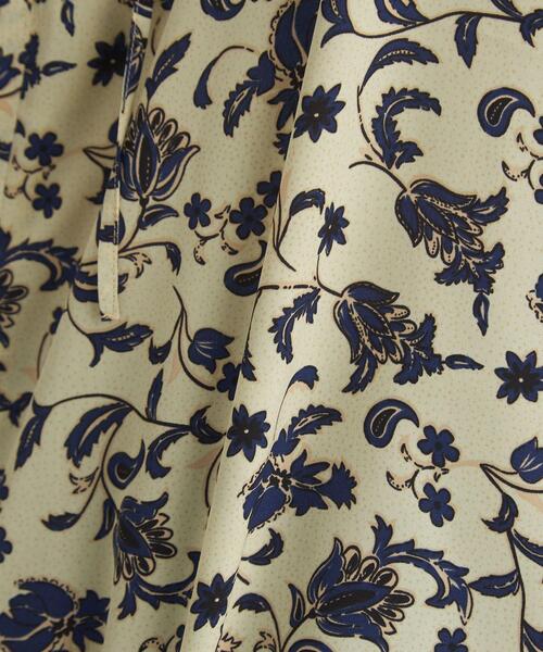 green label relaxing（グリーンレーベルリラクシング）の「ヴィンテージ フラワー プリント ブラウス（シャツ/ブラウス・レディース・ネイビー/オフホワイト・FREE）」の9枚目の写真