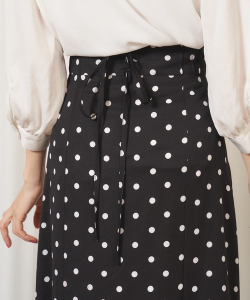 MIIA（ミーア）の「バックレースアップスカート（スカート・レディース・ベージュ/パープル/ドット・FREE）」の12枚目の写真