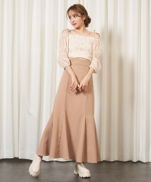 MIIA（ミーア）の「バックレースアップスカート（スカート・レディース・ベージュ/パープル/ドット・FREE）」の4枚目の写真