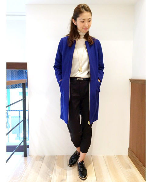 LOUNGEDRESS（ラウンジドレス）の「ノーカラーコート（その他アウター・レディース・ロイヤルブルー/ブラック・ﾌﾘ-）」の12枚目の写真
