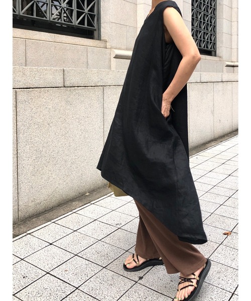 ulu(ウル)の「original Aline linen dress(ワンピース・レディース・ホワイト/ブラック・FREE)」の7枚目の写真
