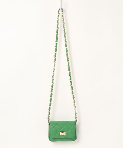 Liesse（リエス）の「【AULENTTI/オウレンティ】ミニチェーンバッグ（ショルダーバッグ・レディース・レッド/ブラック/ベージュ/グリーン・FREE）」の3枚目の写真