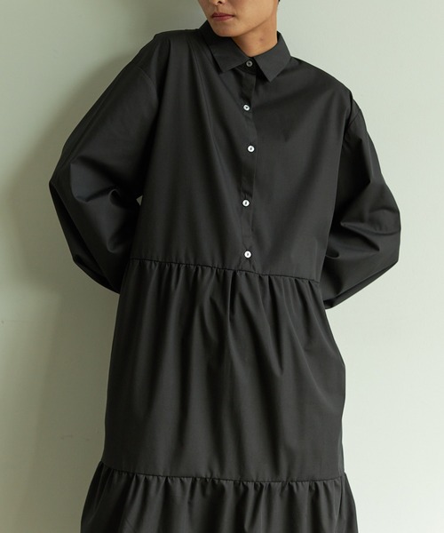 VACANCY（ヴァカンシー）の「ティアードシャツワンピース（ワンピース・レディース・ブラック/オレンジ・FREE）」の22枚目の写真