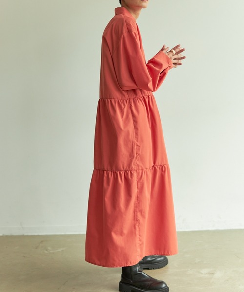 VACANCY（ヴァカンシー）の「ティアードシャツワンピース（ワンピース・レディース・ブラック/オレンジ・FREE）」の11枚目の写真