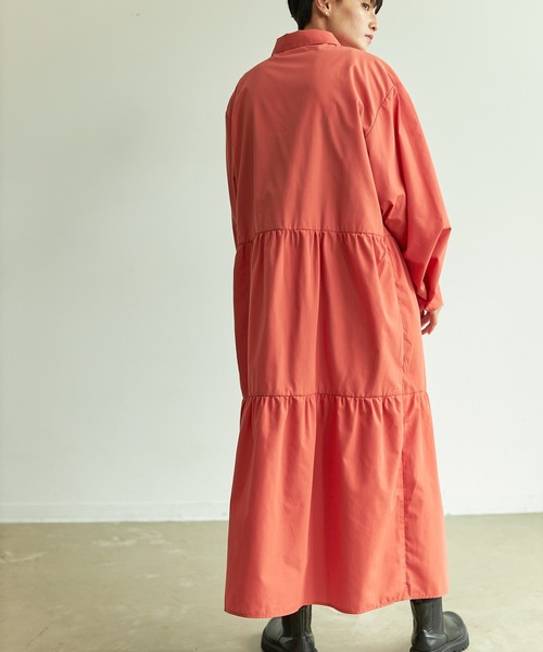 VACANCY（ヴァカンシー）の「ティアードシャツワンピース（ワンピース・レディース・ブラック/オレンジ・FREE）」の9枚目の写真