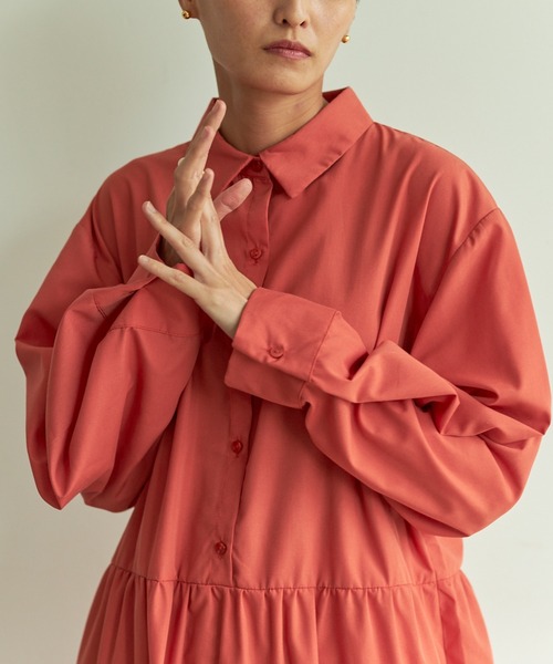 VACANCY（ヴァカンシー）の「ティアードシャツワンピース（ワンピース・レディース・ブラック/オレンジ・FREE）」の18枚目の写真