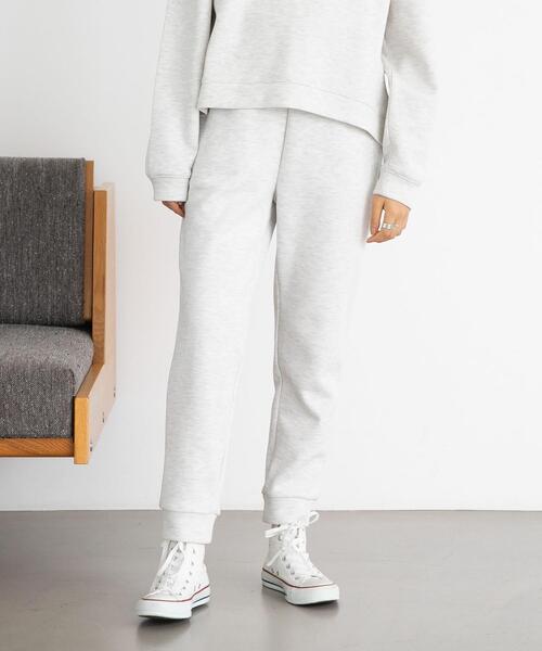 FEELING MADE（フィーリングメイド）の「FEELING MADE ソフトエアースウェット ジョガーパンツ <UNISEX>（その他パンツ・レディース・ライラック/ブラック/ライトグレー・S/M/L）」の6枚目の写真