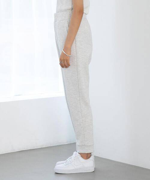 FEELING MADE（フィーリングメイド）の「FEELING MADE ソフトエアースウェット ジョガーパンツ <UNISEX>（その他パンツ・レディース・ライラック/ブラック/ライトグレー・S/M/L）」の16枚目の写真