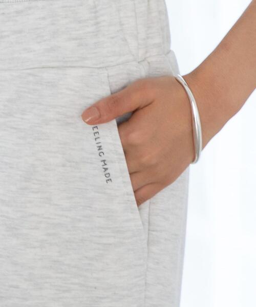 FEELING MADE（フィーリングメイド）の「FEELING MADE ソフトエアースウェット ジョガーパンツ <UNISEX>（その他パンツ・レディース・ライラック/ブラック/ライトグレー・S/M/L）」の19枚目の写真