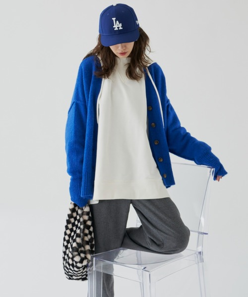 Auntie Rosa Holiday（アンティローザホリデー）の「Vネックオーバーサイズカラーカーディガン（カーディガン/ボレロ・レディース・ブラック/グレー/ブルー/レッド/イエロー・FREE）」の8枚目の写真