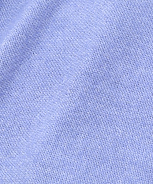 LEPSIM（レプシィム）の「5ゲージミルキータッチＶネックプルオーバー　958406（ニット/セーター・レディース・チャコールグレー/モカ/グレイッシュベージュ/グリーン/ブルー/パープル/イエロー・FREE）」の15枚目の写真