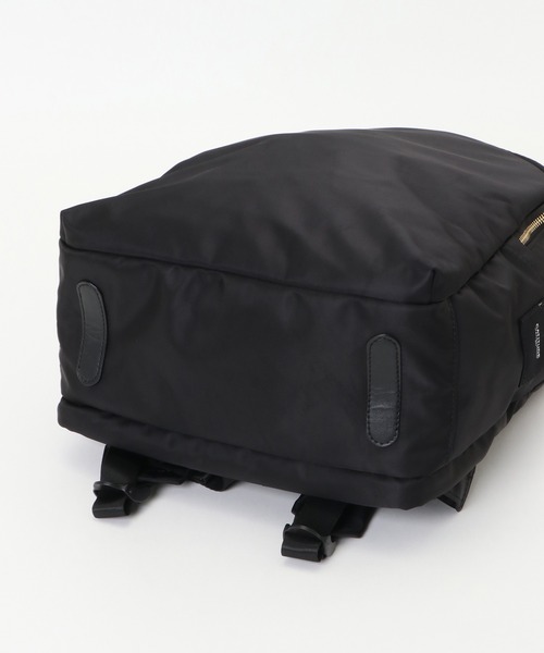 ikka（イッカ）の「ポリエステルナイロンPC収納リュック（バックパック/リュック・レディース・ブラック/ブラウン/グレー・FREE）」の13枚目の写真