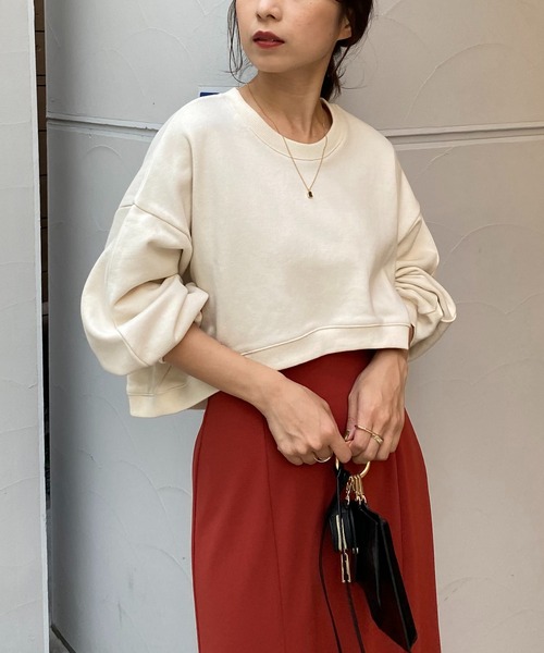 CAPRICIEUX LE'MAGE(カプリシューレマージュ)の「バナナクロップスエット(スウェット・レディース・ブラック/アイボリー/グレー・FREE)」の2枚目の写真