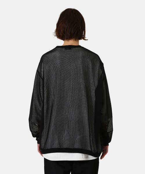 marka（マーカ）の「marka / マーカ：MESH TEE L/S - ORGANIC COTTON MESH -：M22A-16CS01C[COR]（その他トップス・メンズ・ブラック・1/2/3）」の9枚目の写真