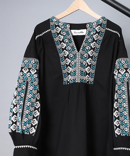 sara mallika（サラ マリカ）の「【 sara mallika / サラマリカ 】 COTTON KIKA LINE EMB TOP / コットンエンブロイダリーブラウス（シャツ/ブラウス・レディース・ホワイト/ブラック・FREE）」の11枚目の写真