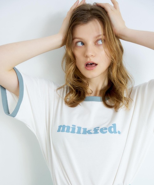 MILKFED.(ミルクフェド)の「COOPER LOGO RINGER S/S TEE/ ロゴ 半袖 リンガーTシャツ(Tシャツ/カットソー・レディース・ベージュ/ライトパープル/ライトブルー・ONE SIZE)」の3枚目の写真