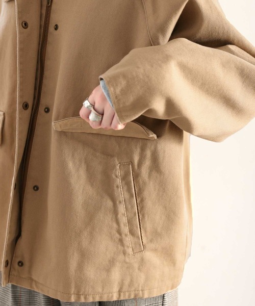 Java（ジャバ）の「《JaVa ジャバコラボ》映える１枚！裏地キルティングコットンワークカバーオール（ミリタリージャケット・メンズ・ベージュ/ブラック/オリーブ・SMALL/MEDIUM/LARGE/X-LARGE）」の12枚目の写真