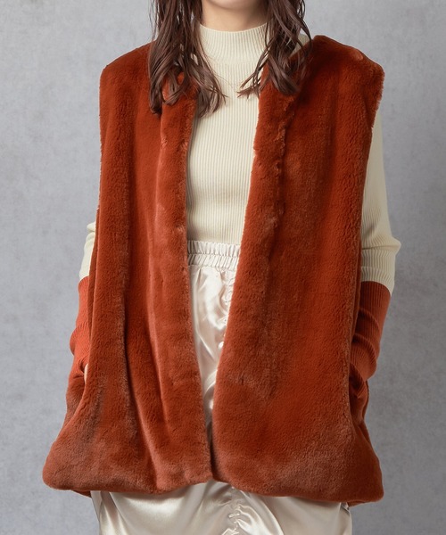 Lull（ルル）の「【Lull / ルル】ノーカラーファーベスト（ベスト・レディース・ブラック/ブラウン/ライム/アイボリー/ダークオレンジ/スモークピンク/カーキ/ホワイト・ONESIZE）」の8枚目の写真