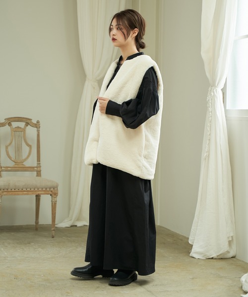 Lull（ルル）の「【Lull / ルル】ノーカラーファーベスト（ベスト・レディース・ブラック/ブラウン/ライム/アイボリー/ダークオレンジ/スモークピンク/カーキ/ホワイト・ONESIZE）」の10枚目の写真