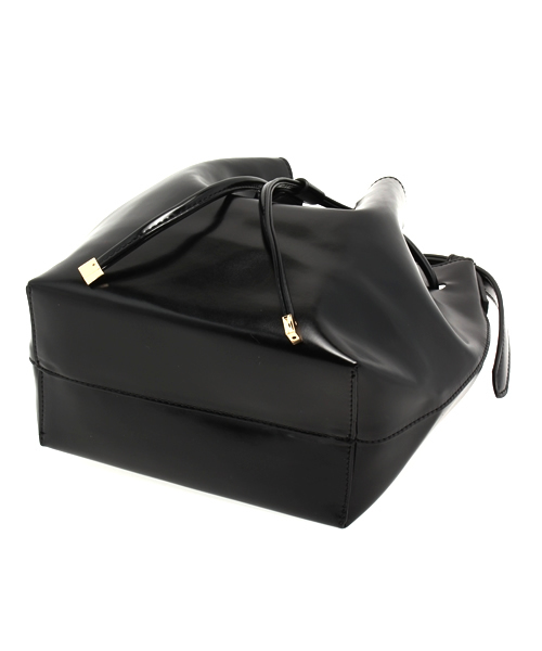 OUTLET（アウトレット）の「【mystic】巾着ショルダーBAG（ショルダーバッグ・レディース・ブラック/オフホワイト・FREE）」の5枚目の写真