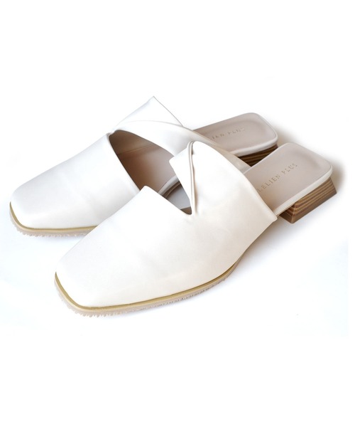 AmiAmi（アミアミ）の「スクエアトゥカットアウトミュール（サンダル・レディース・アイボリー/ブルーグリーン/ブラック・M/S/LL/L）」の9枚目の写真