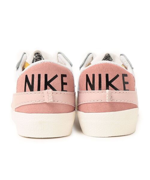 NIKE（ナイキ）の「NIKE:BLAZER LOW77 JUMBO（スニーカー・レディース・ブラック/ベージュ・50/40/35/45/30）」の5枚目の写真