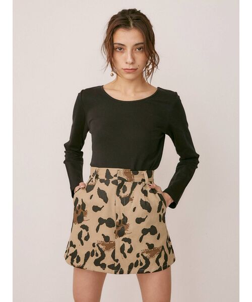 EVRIS（エヴリス）の「ベーシックツイルミニスカート（スカート・レディース・ブラック/その他1・MEDIUM/SMALL）」の4枚目の写真