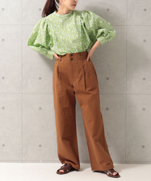 fredy emue(フレディエミュ)の「ギャザースリーブブラウス(セットアップ可能)(シャツ/ブラウス・レディース・ブラック/オフホワイト/ピンク/グリーン系その他3・38)」の12枚目の写真