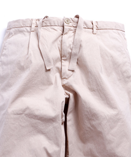 Denime(ドゥニーム)の「【MadeInJapan】GARMENT DYE CN TROUSERS/ガーメントダイコットンナイロンイージーパンツ(その他パンツ・メンズ・ブラック/オリーブ/ベージュ・MEDIUM/SMALL/LARGE)」の12枚目の写真