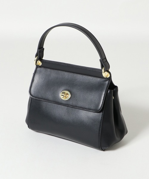 ヒネリ金具かぶせショルダーバッグ ショルダーバッグ Ikka イッカ のファッション通販 Zozotown